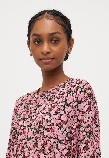 Короткое платье