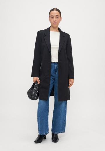 Шерстяное пальто