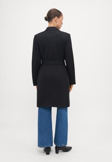 Шерстяное пальто