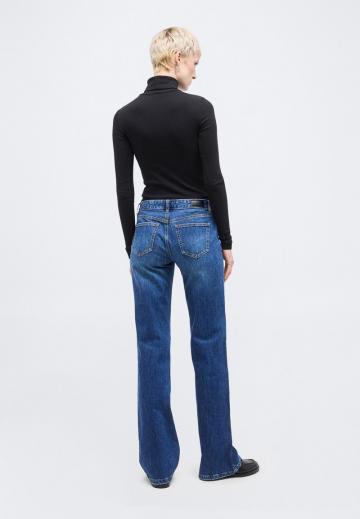 Клешеные брюки