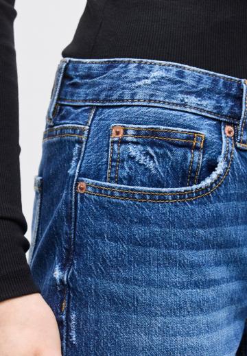 Клешеные брюки