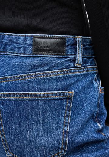 Клешеные брюки