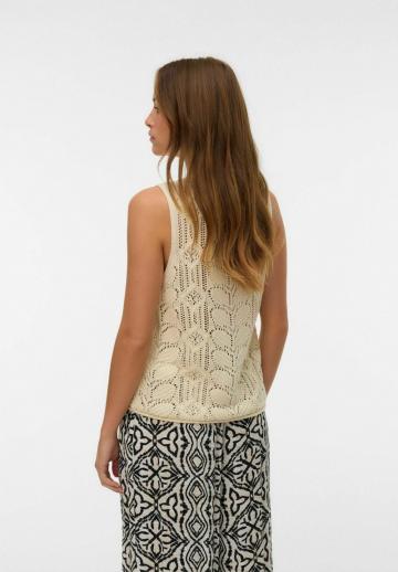 Пуловер без рукавов