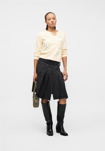 Вязаная кофта