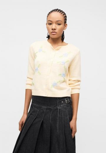 Вязаная кофта