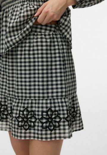 Юбка с воланами