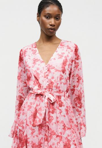 Короткое платье