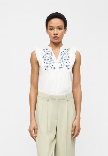 Блузка без рукавов