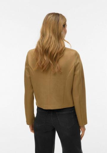 Блейзер с накладными карманами