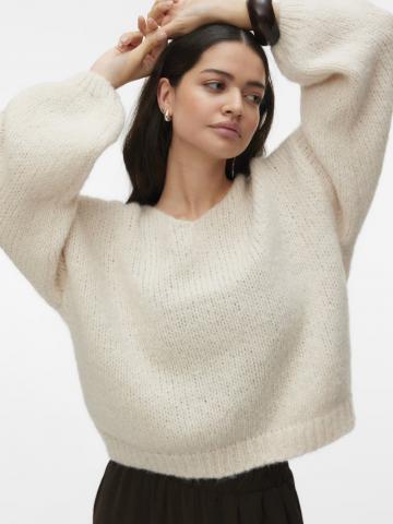 Пуловер с вырезом V