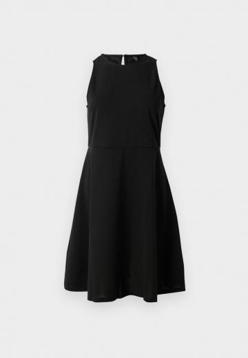 Короткое платье