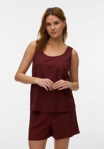 Блузка без рукавов