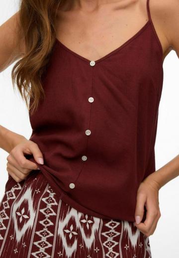 Топ на бретельках