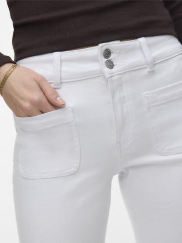 Клешеные джинсы