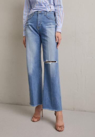 Джинсы бойфренда