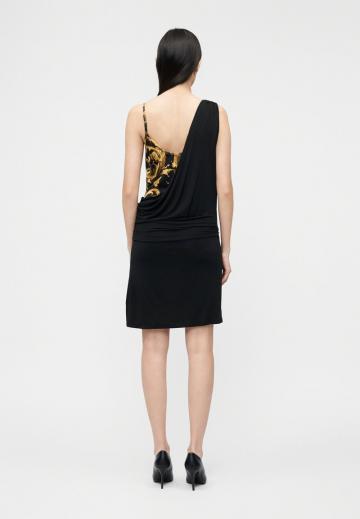 Короткое платье