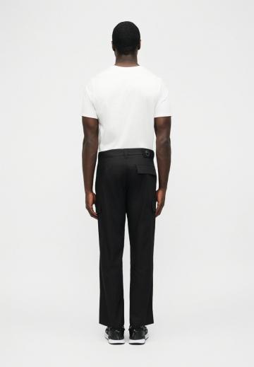 Брюки с накладными карманами