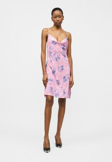 Короткое платье