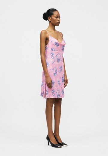 Короткое платье