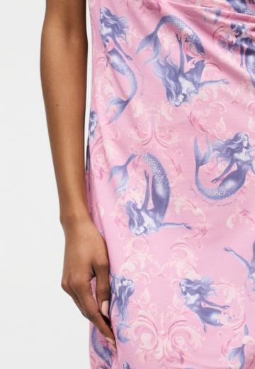 Короткое платье