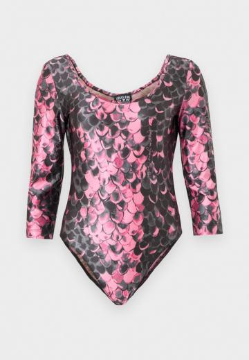 Майка с рукавом три четверти