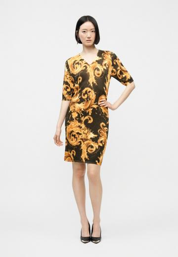 Вязаное платье