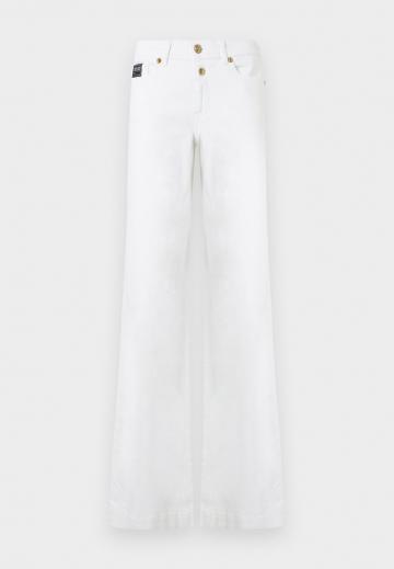 Клешеные джинсы