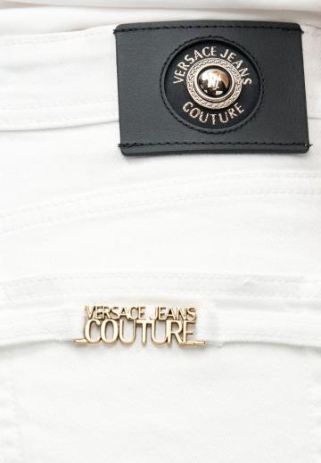 Клешеные джинсы