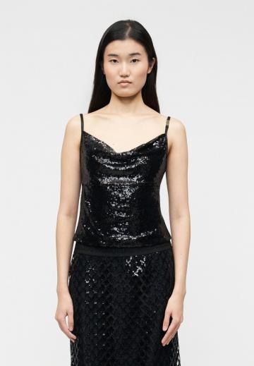 Топ на бретельках