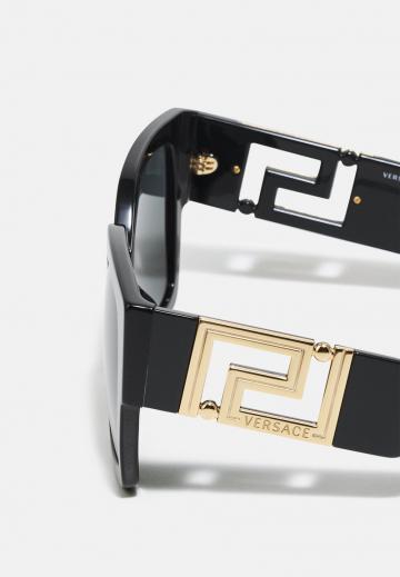 Солнечные очки