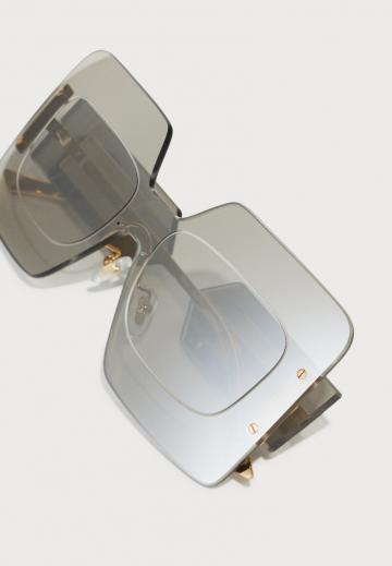 Солнечные очки