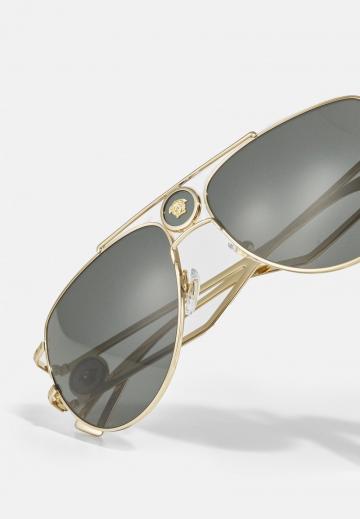 Солнечные очки