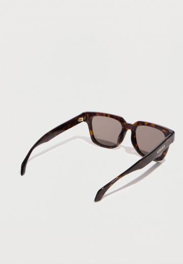 Солнечные очки