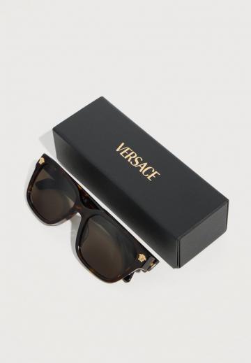 Солнечные очки