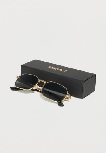 Солнечные очки