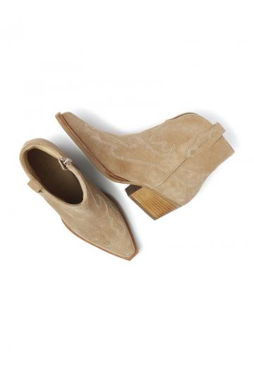 Ковбойские сапожки