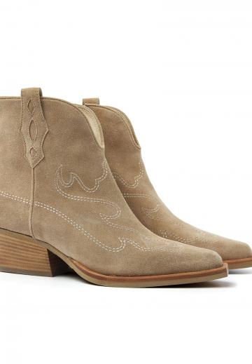 Ковбойские сапожки