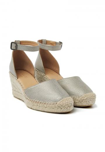 Туфли на танкетке