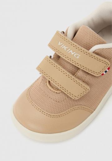 Детская обувь