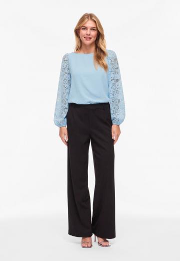 Кружевная блузка