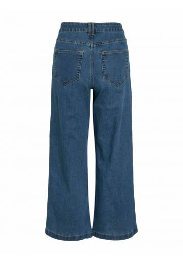 Короткие джинсы