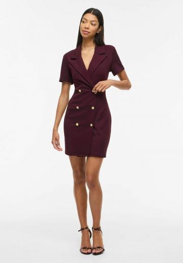 Платье футляр