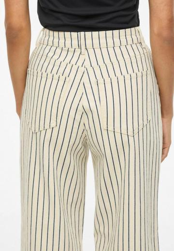 Свободные джинсы