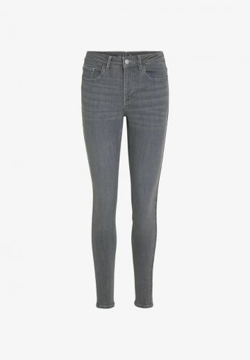 Короткие джинсы