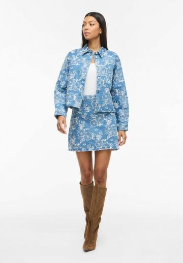 Джинсовая жилетка