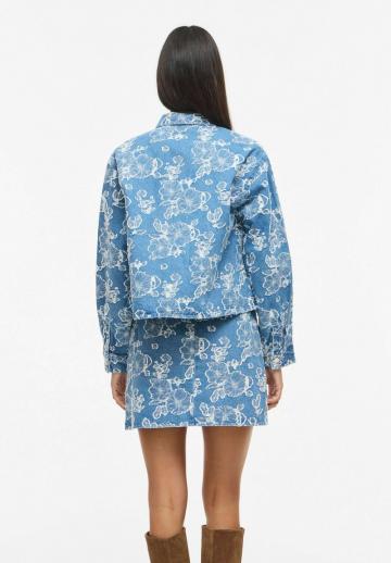 Джинсовая жилетка