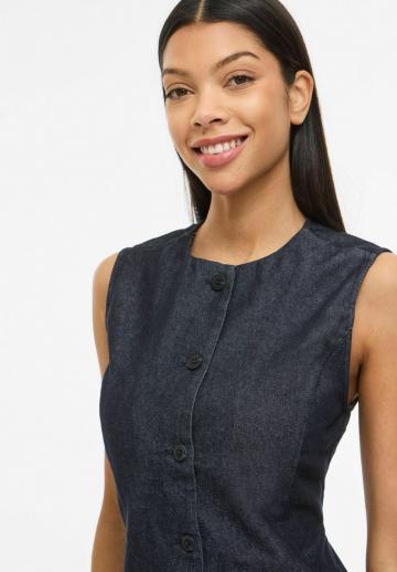 Джинсовый комбинезон