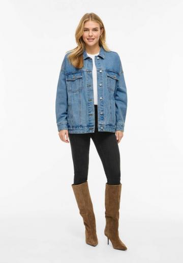 Джинсовая куртка