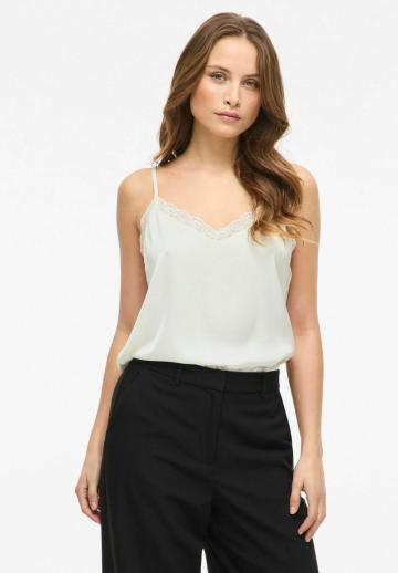 Топ на бретельках