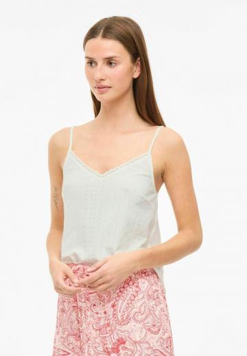 Топ на бретельках